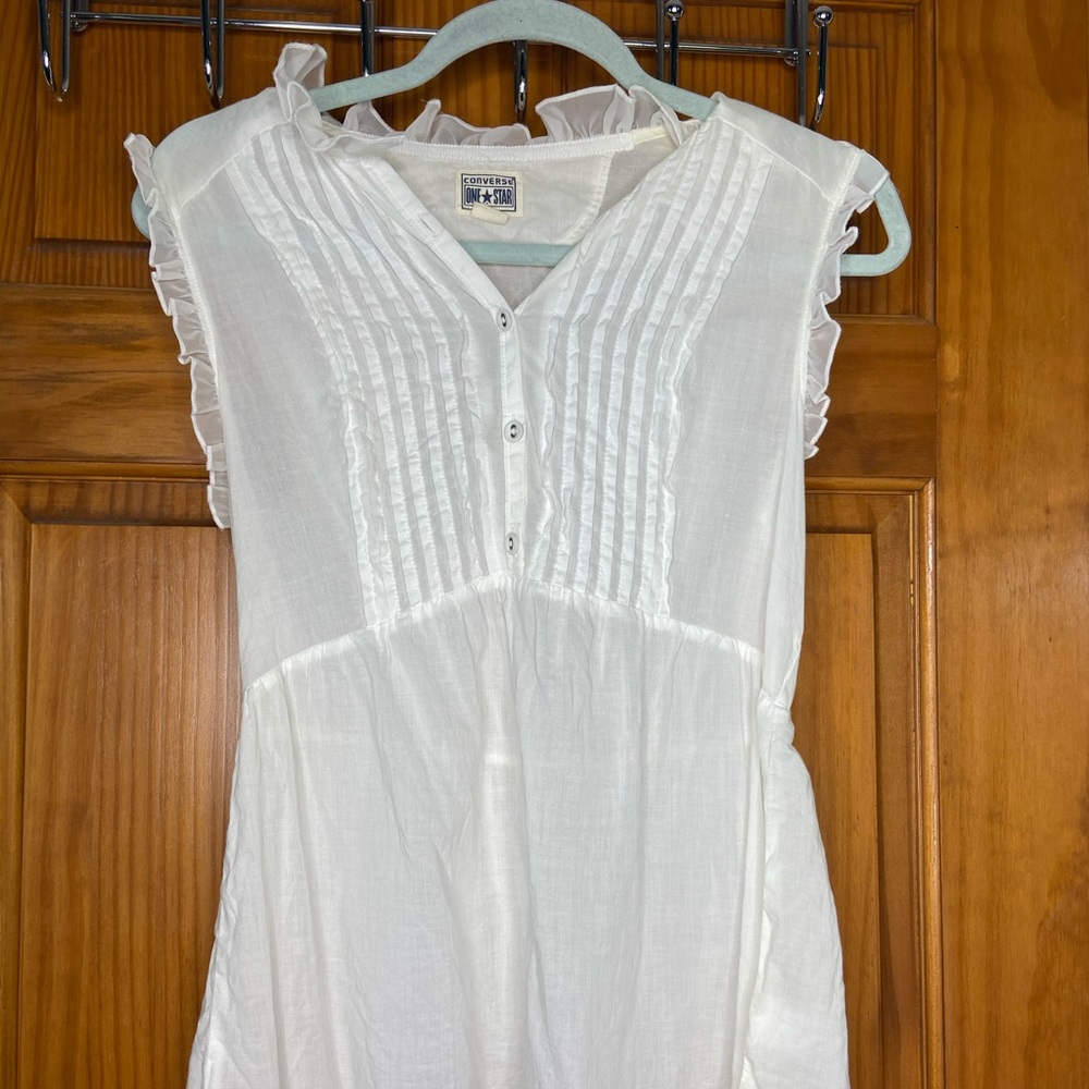 Vintage Converse One Star Women’s White Ruffle Top